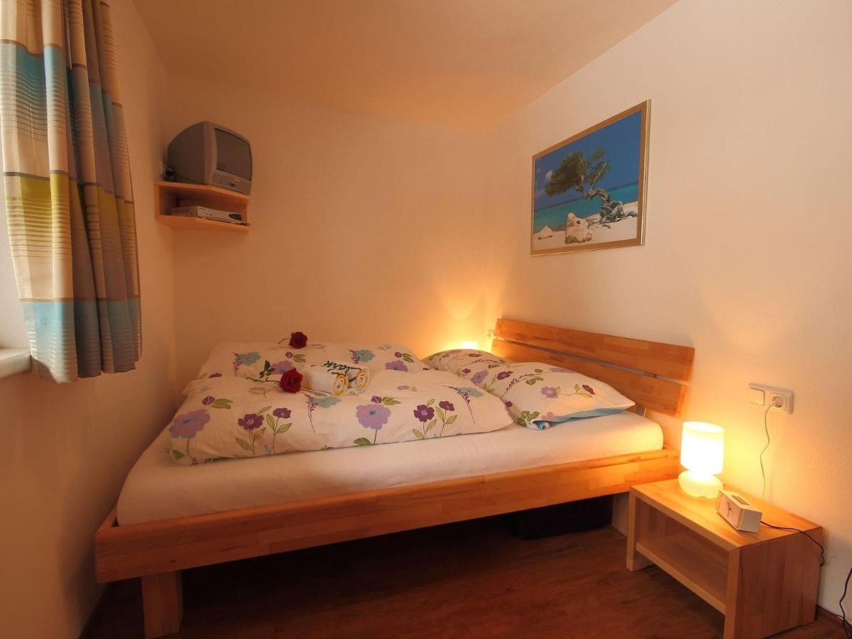 Boutique Apartment In Brixen With Mountain View Brixen im Thale Exterior photo